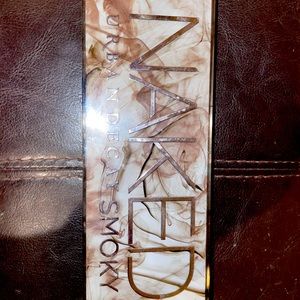 Naked Urban Decay Smoky